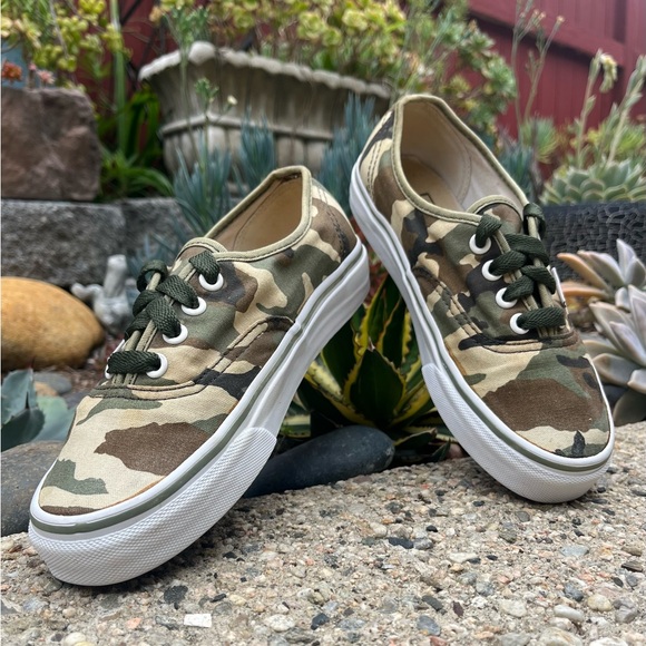 Vans Camouflage Canvas Original Low Top - Picture 5 of 12